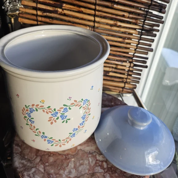 Vintage Treasure Craft Canister - Picture 2 of 7